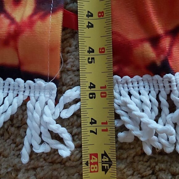 Fall-Inspired Christmas Tree Skirt: Red & Gold Leaves on Purple/Black Background - Picture 3 of 3